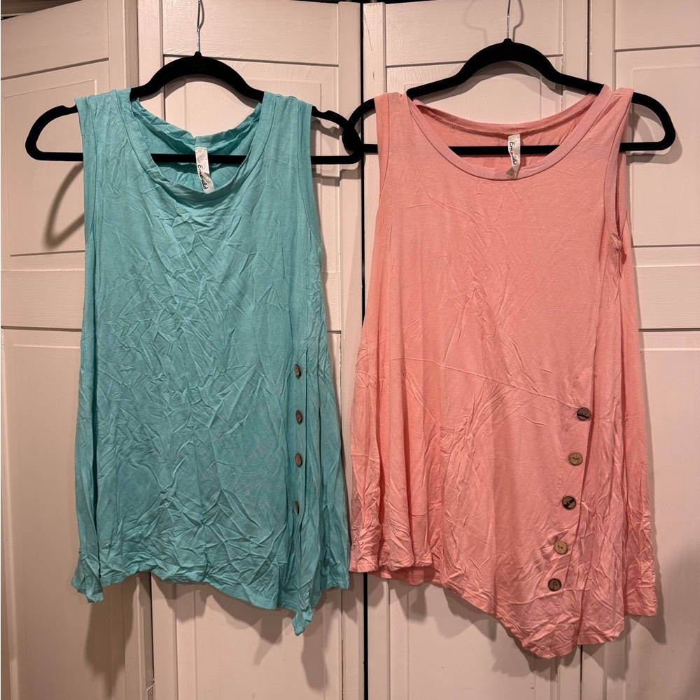 Bundle of maternity tank tops size small